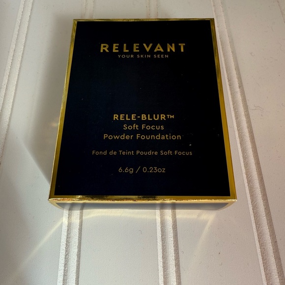 Relevant Rele-Blur Soft Focus Powder Foundation Inspire 22 NEW 870 - Picture 1 of 3